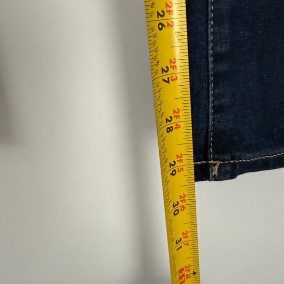 Seven7 Dark Denim Flare Jeans - Size 6 - Picture 10 of 10